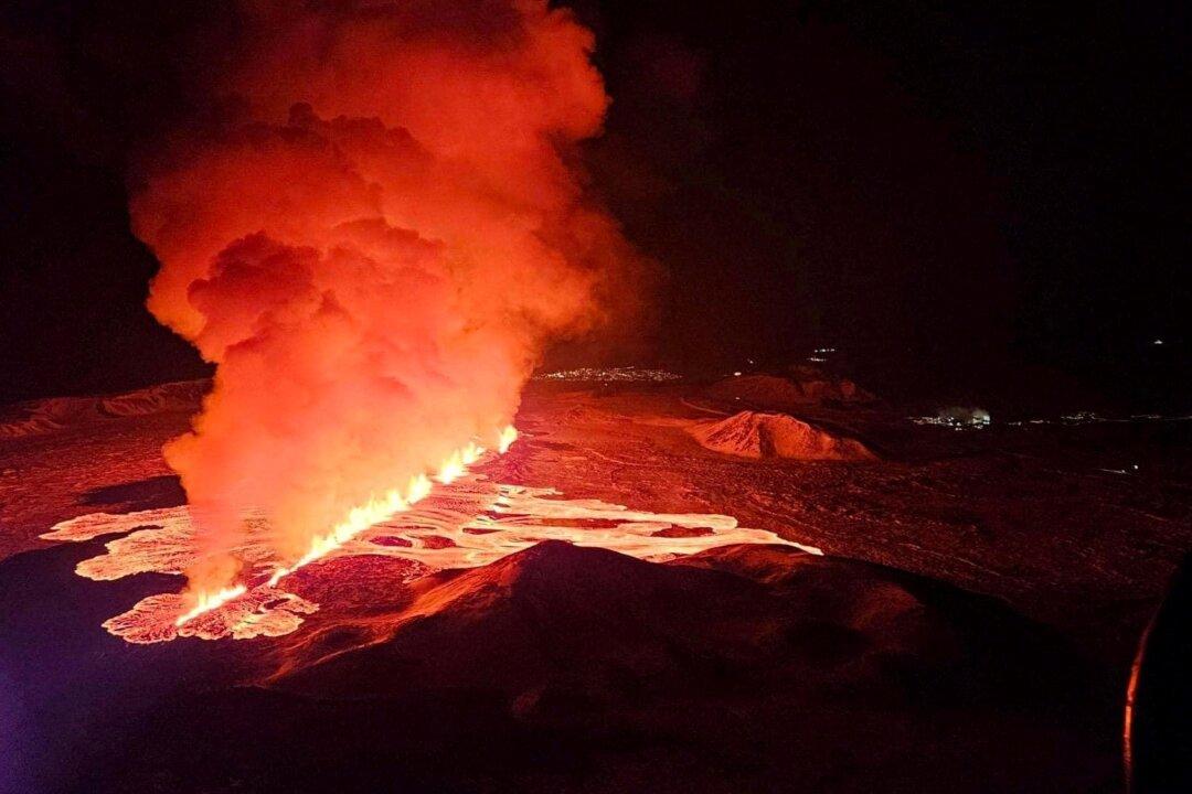 Iceland Volcano Erupts Again, Spewing Huge Lava Fountains Into Air